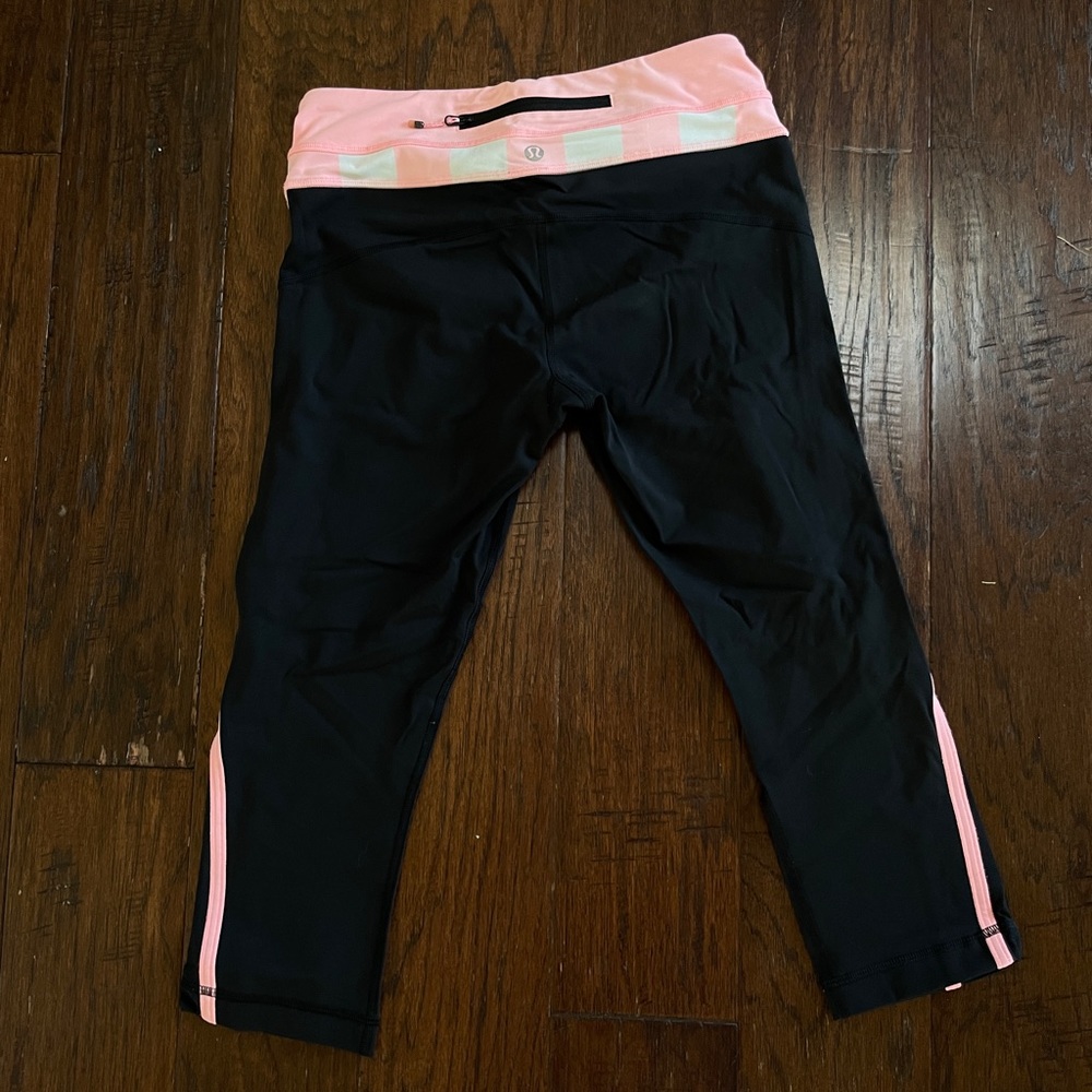 Lululemon cropped leggings